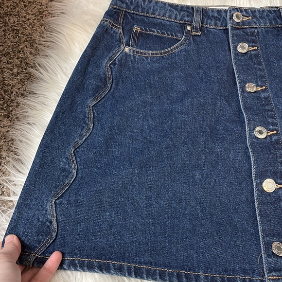 NWT Vero Moda Dark Blue Denim Button Up Front Skirt Size M - Picture 2 of 9
